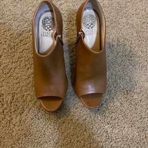 Vince Camuto Heels | Size 7.5